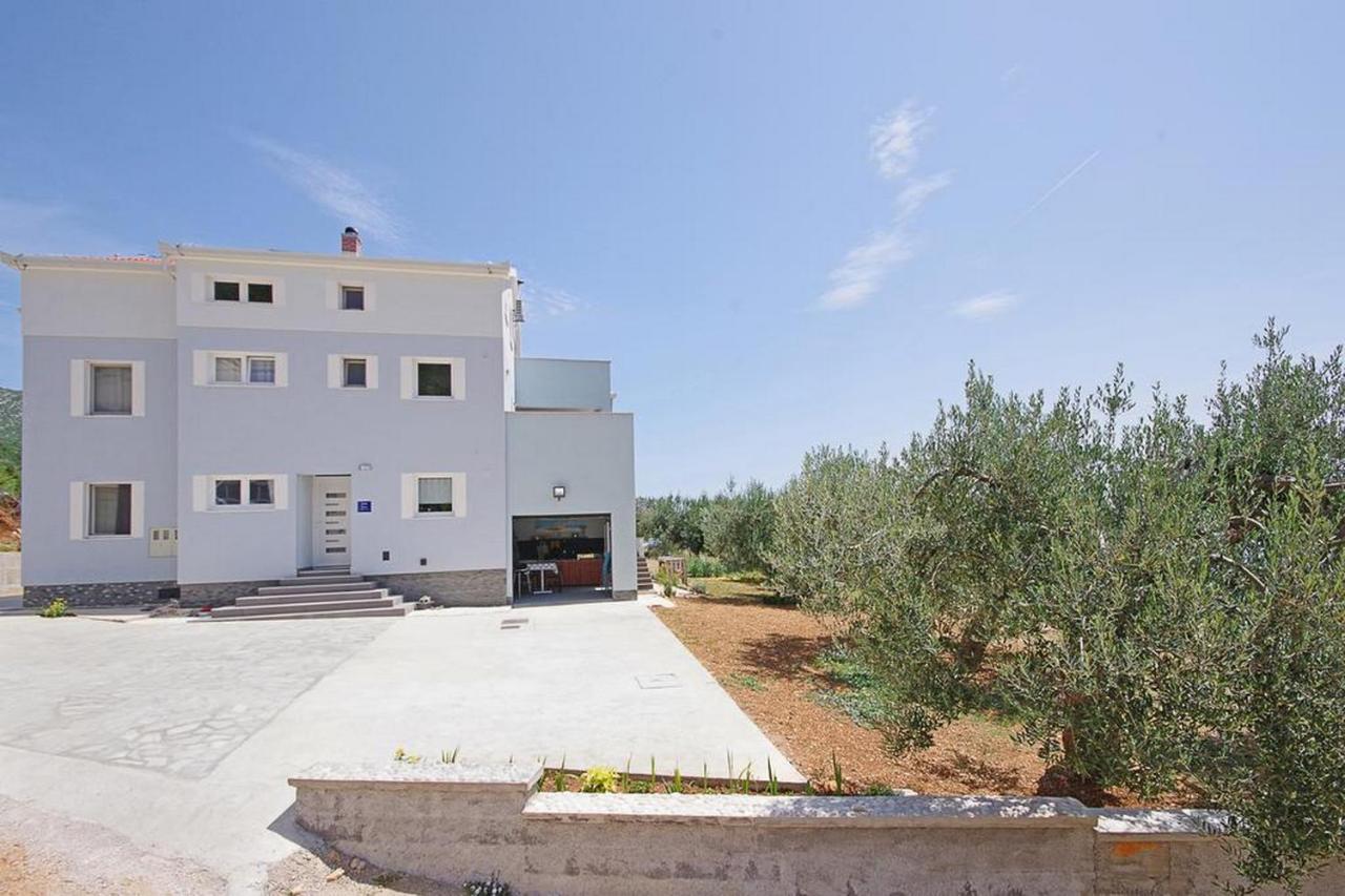 Sea Forever Apartments أوروبيتش المظهر الخارجي الصورة